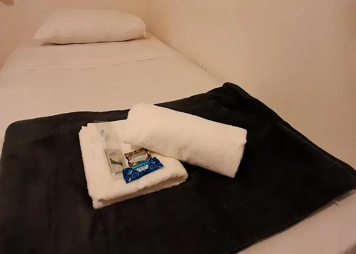 LÍAH Hostel&Suites