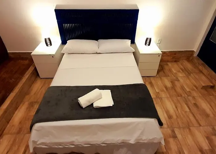 LÍAH Hostel&Suites
